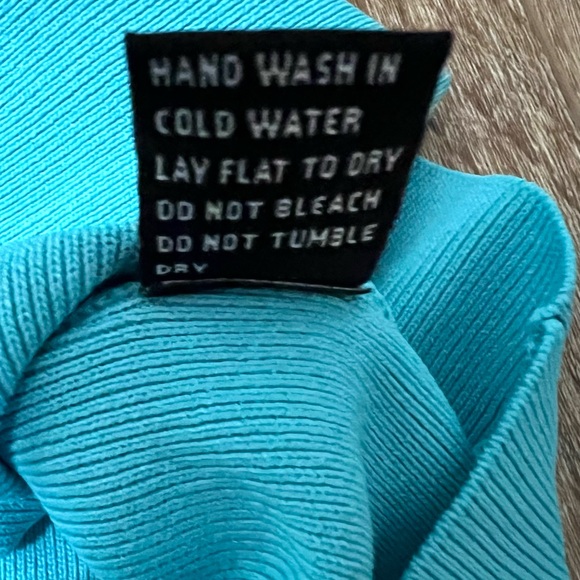 Turquoise Rib Knit Sweater by VENINI SZ M NWOT - Picture 7 of 9